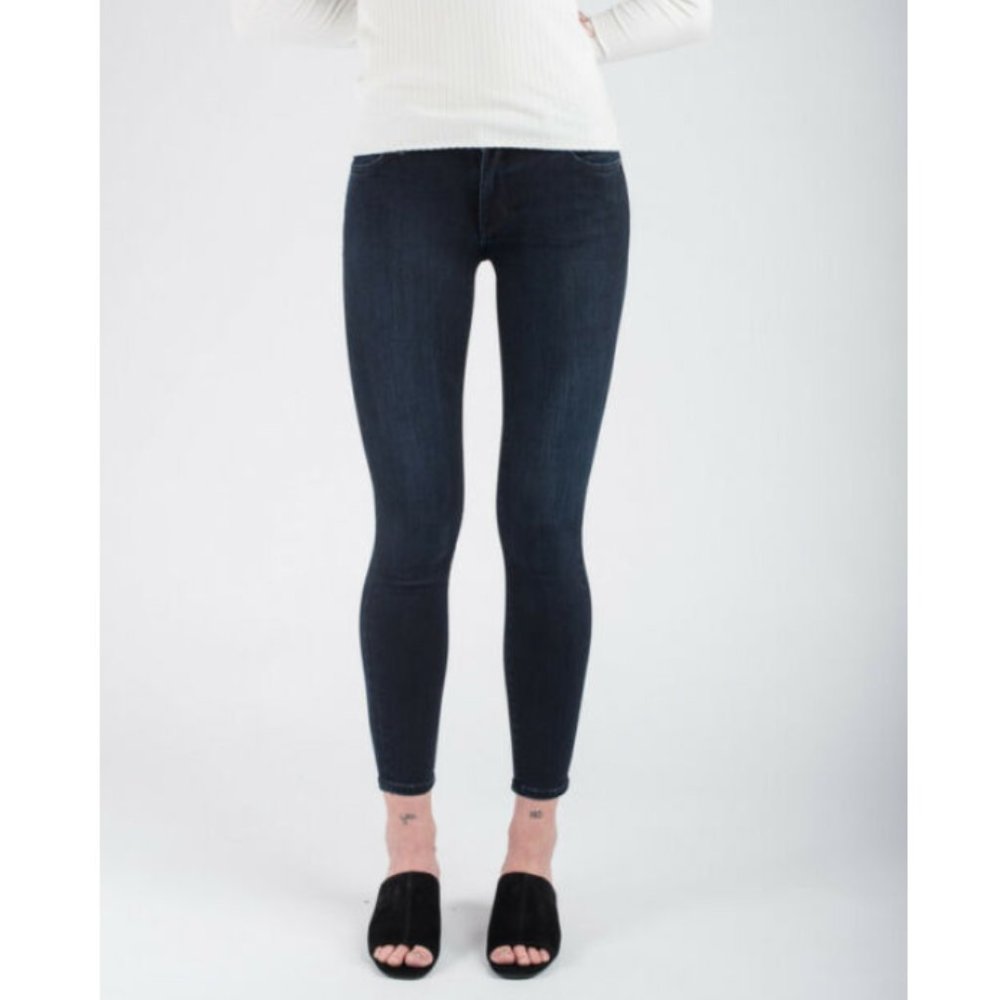 Neuw Razor Skinny Dark Indigo Wash Jeans Size 26